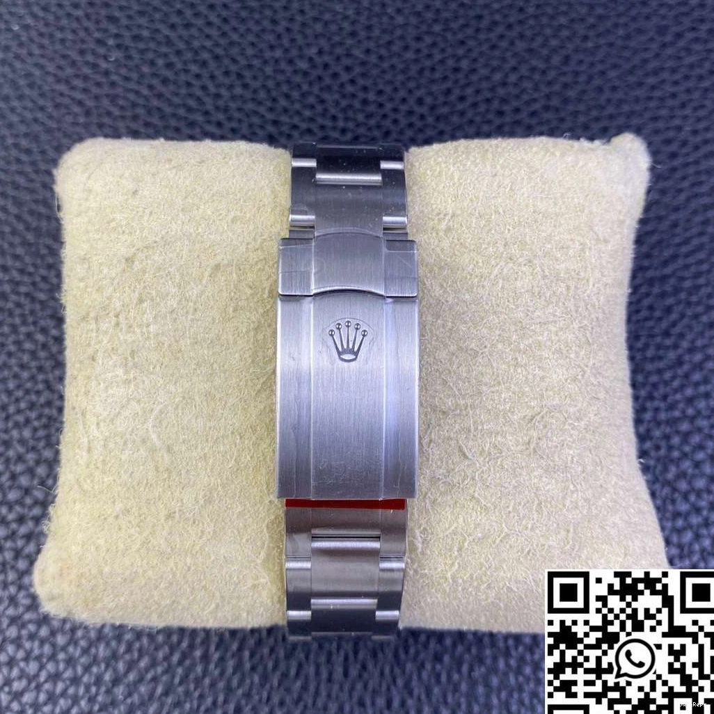 Silver Oyster Factory Dial Perpetual Rolex Clean 41MM M124300-0001 0925